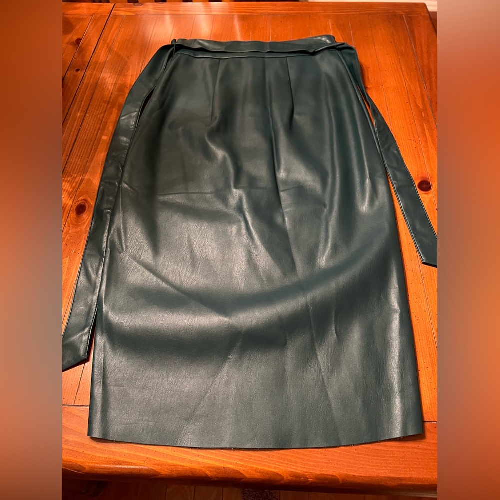Express Green Faux Leather Midi Skirt - Picture 3 of 4